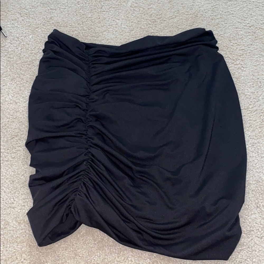 tight back skirt